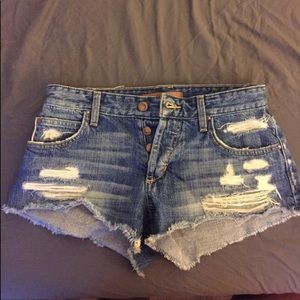 Joes Brand distressed jean shorts 🔥